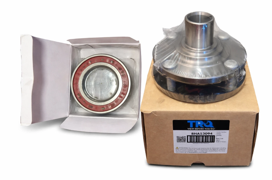 TRQ Front Wheel Hub and Bearing Passenger Side Suzuki Forenza 004-2008 BHA53094