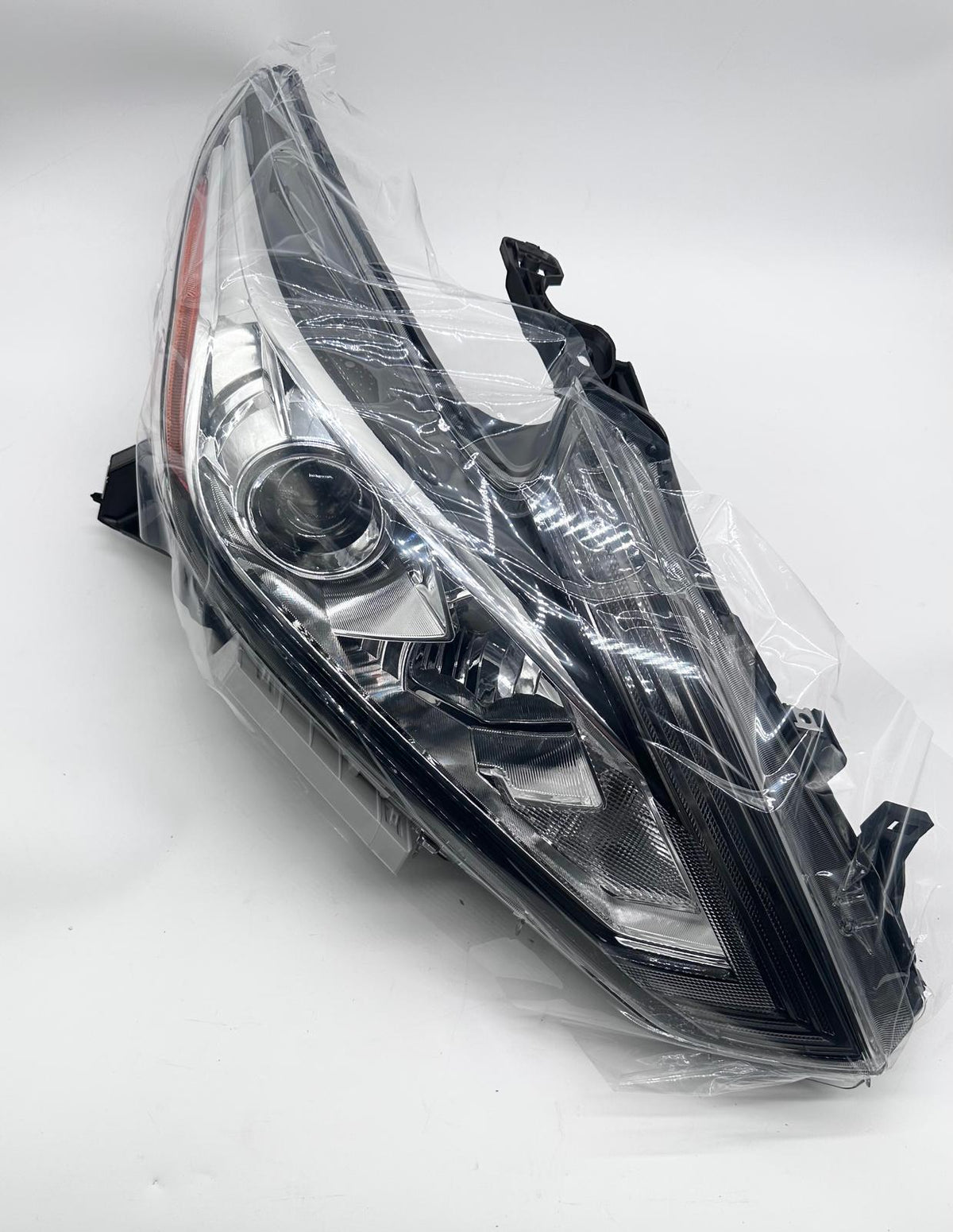 Halogen Headlight Assembly Right Side for Nissan Altima 2016-2018