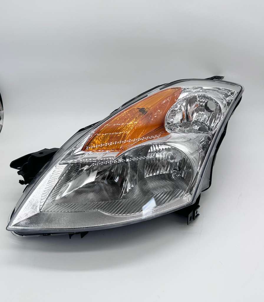 Headlight Assembly Set for Nissan Altima Sedan 2007-2009 Chrome Housing Clear Lens Driver & Passenger Side