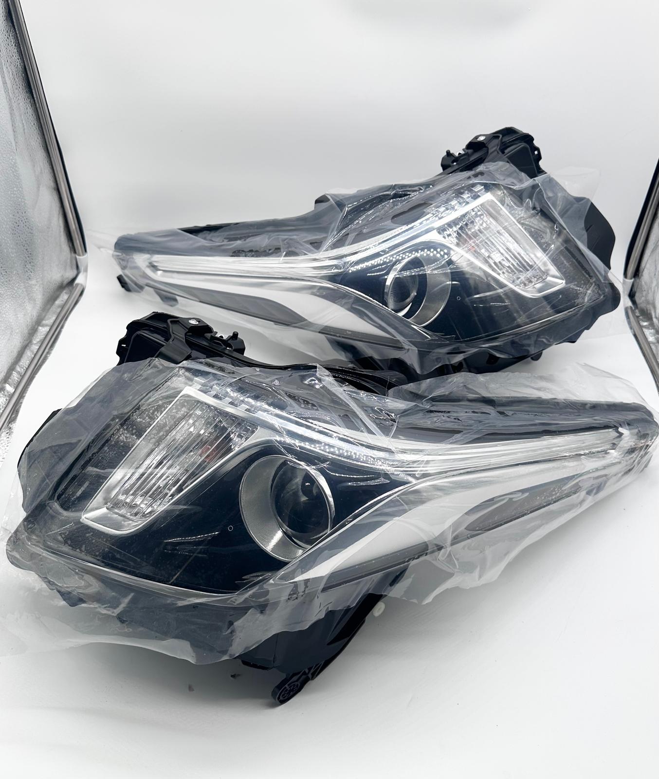 Headlights Assembly Set for Cadillac ATS 2013-2018 Driver/Passenger Side Halogen Chrome