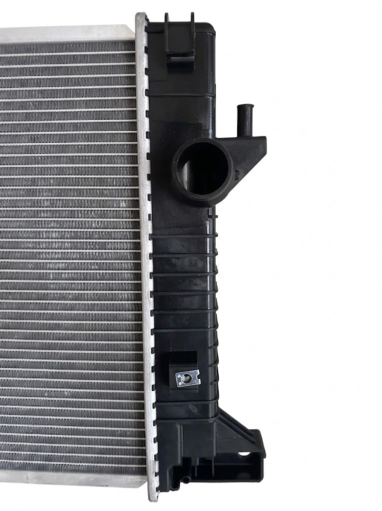 Radiator For 2011-2014 Ford F-150 5.0L -3.5L 3.7L 2015-2017 Expedition Navigator