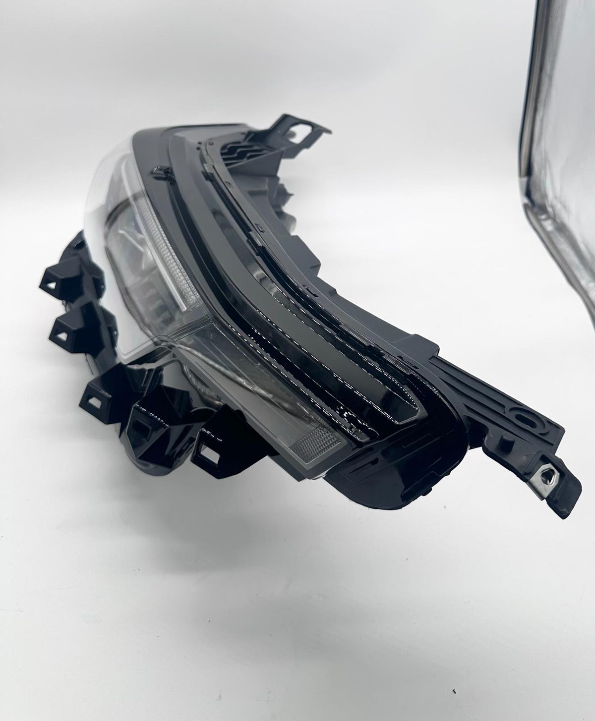 Right LED Headlight Assembly for Chevy Colorado ZR2 Z71 2023-2025 Passenger Side