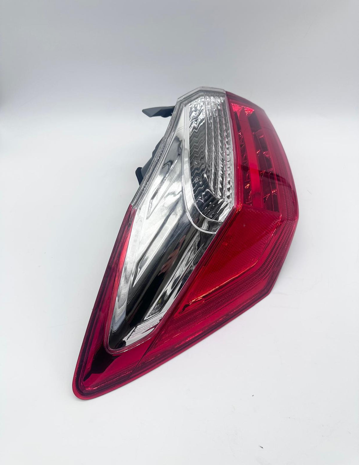 Tail Light Assembly for Honda Accord Sedan 2013–2015 EX-L Touring – Left Outer