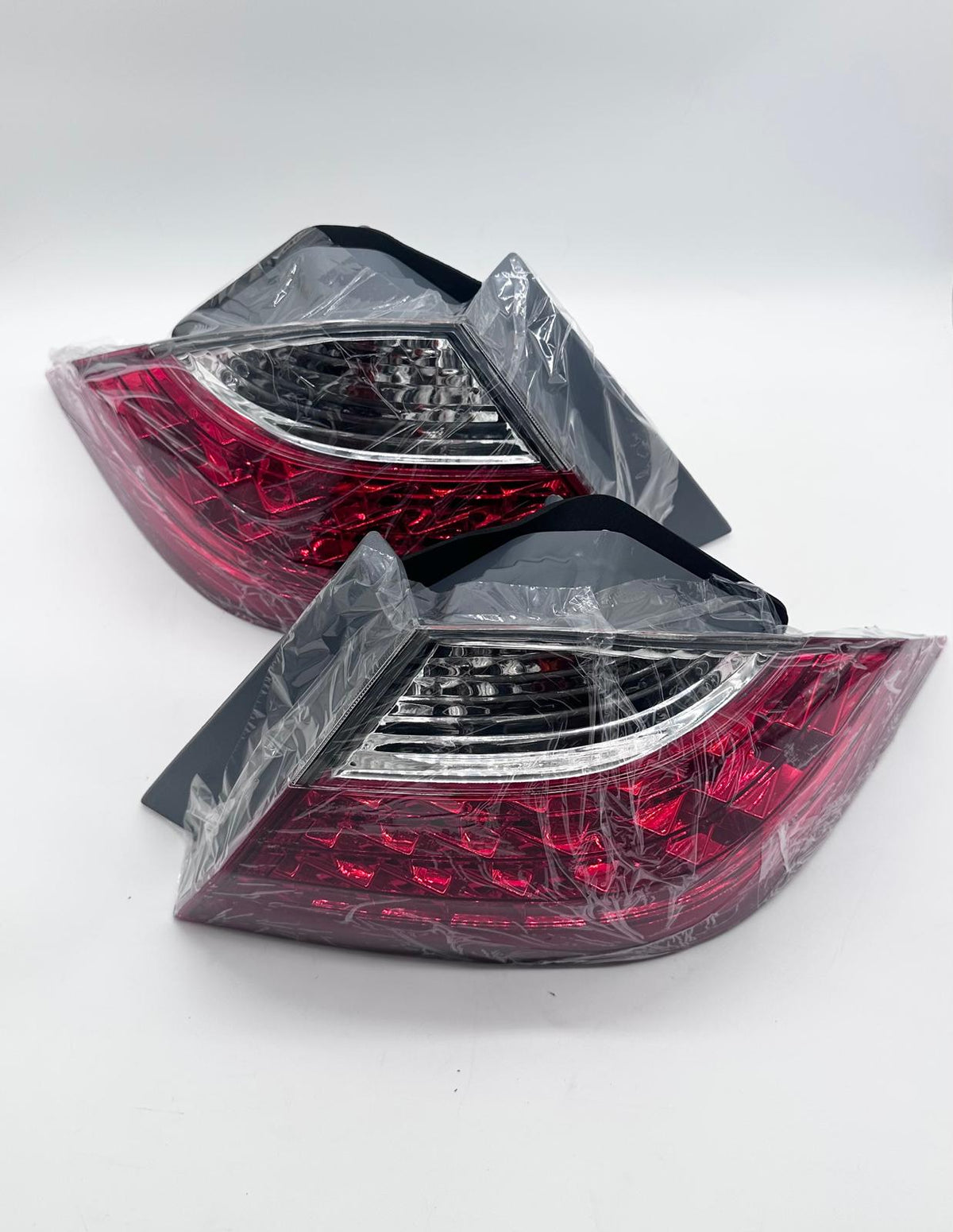 Pair Tail Lights for Honda Accord 2006-2007 Sedan Driver and Passenger Side